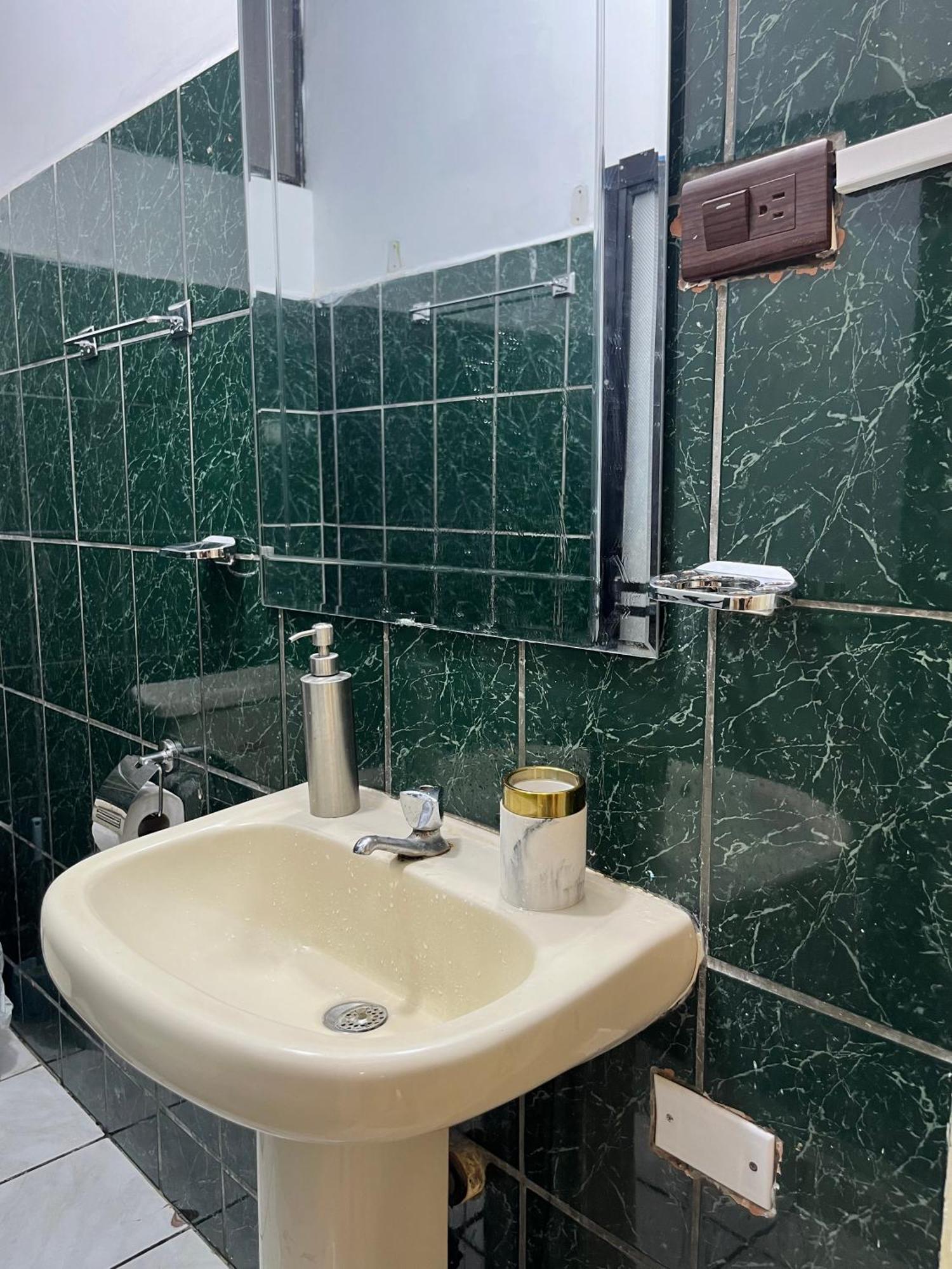 Enorme 3 Habitaciones, 7 Camas, Centro De Мачала Экстерьер фото