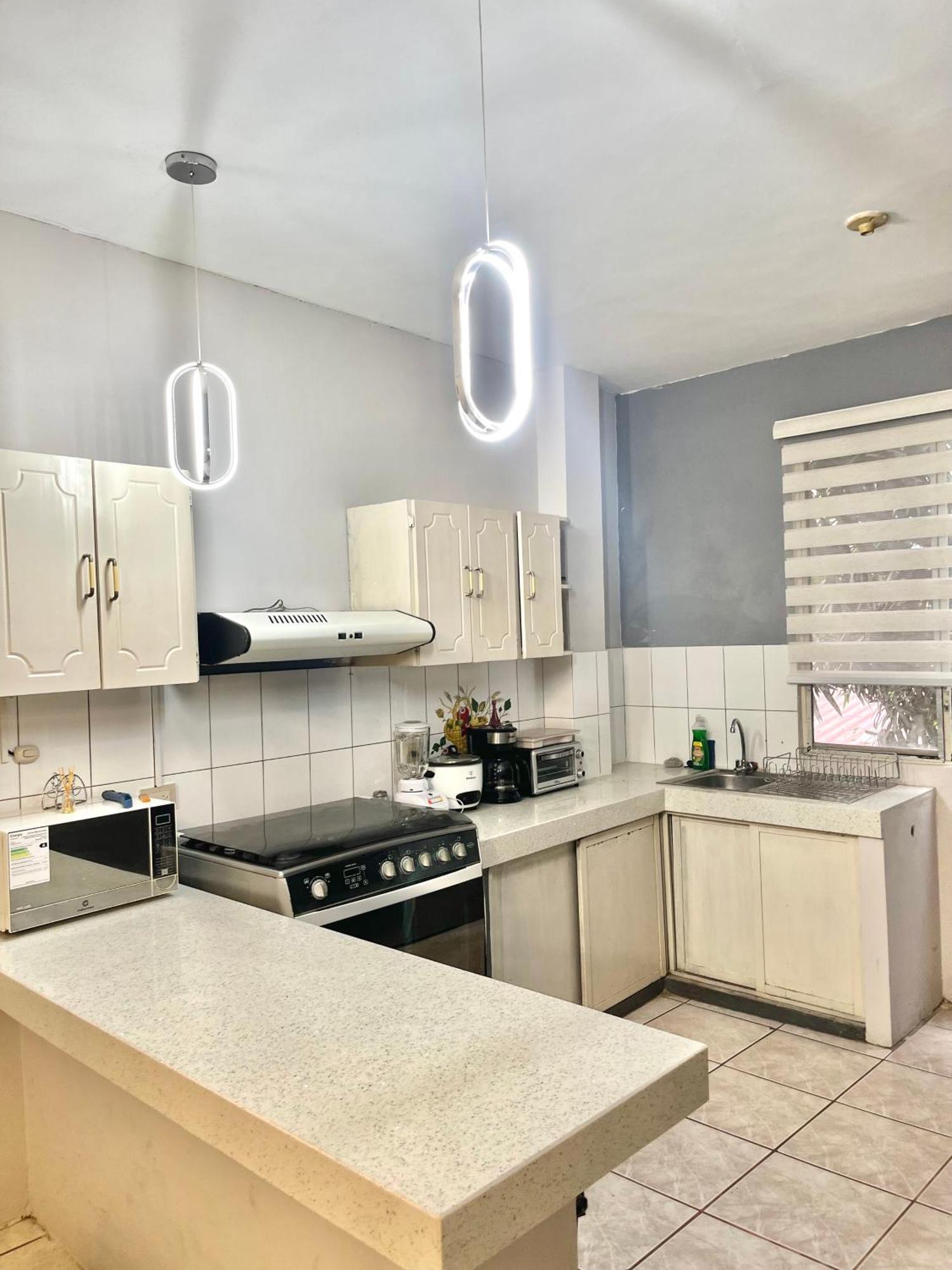 Enorme 3 Habitaciones, 7 Camas, Centro De Мачала Экстерьер фото