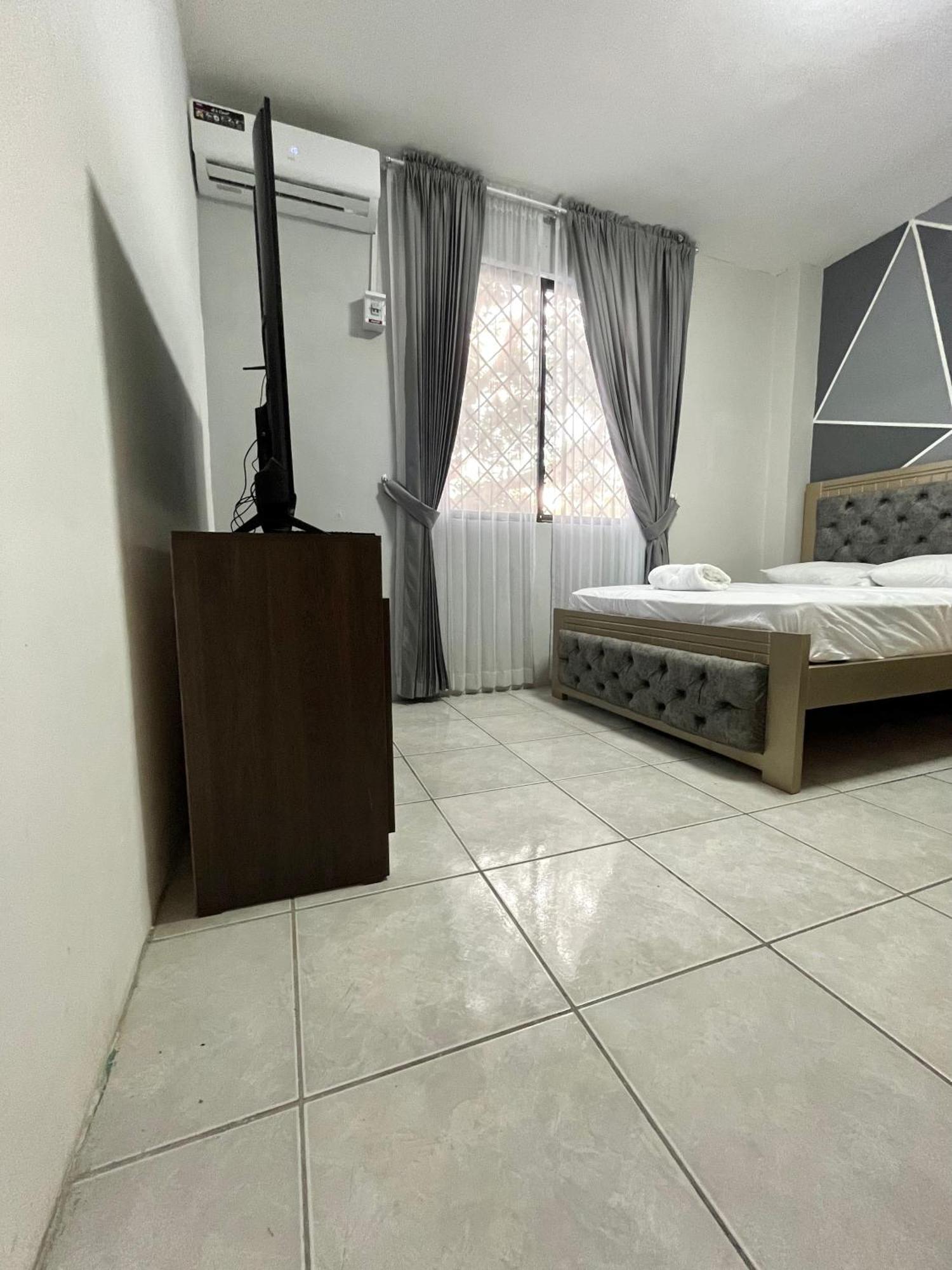 Enorme 3 Habitaciones, 7 Camas, Centro De Мачала Экстерьер фото