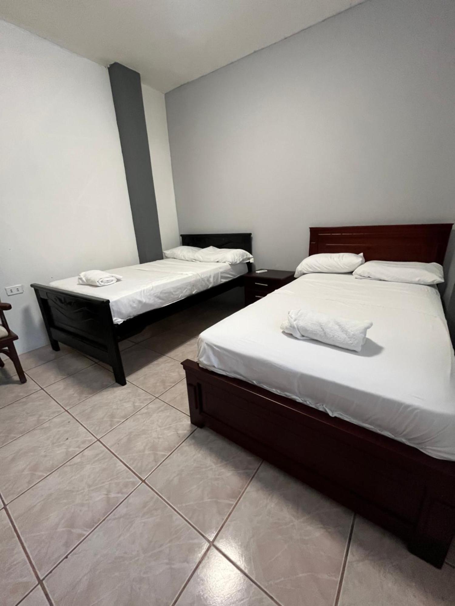 Enorme 3 Habitaciones, 7 Camas, Centro De Мачала Экстерьер фото