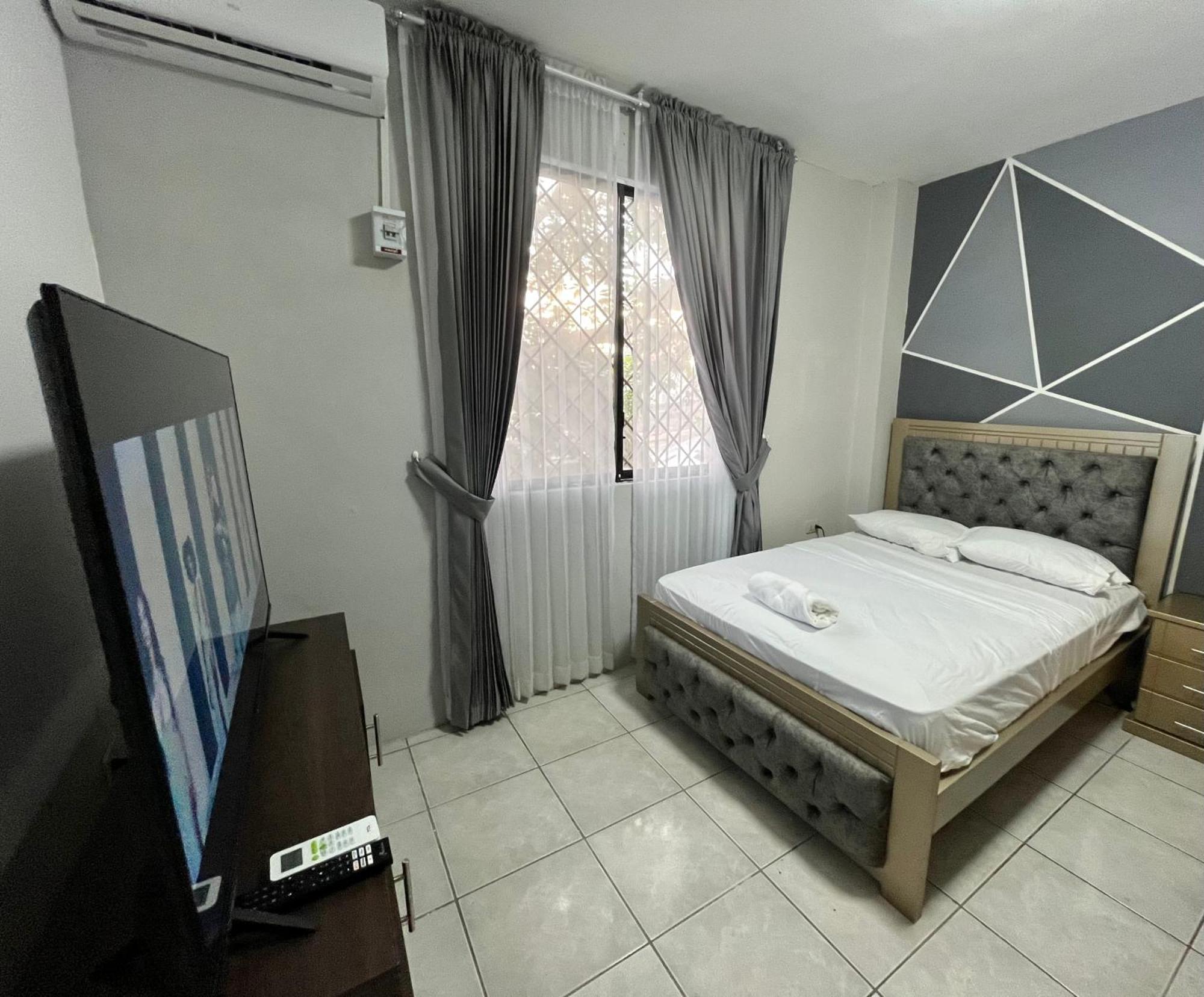 Enorme 3 Habitaciones, 7 Camas, Centro De Мачала Экстерьер фото